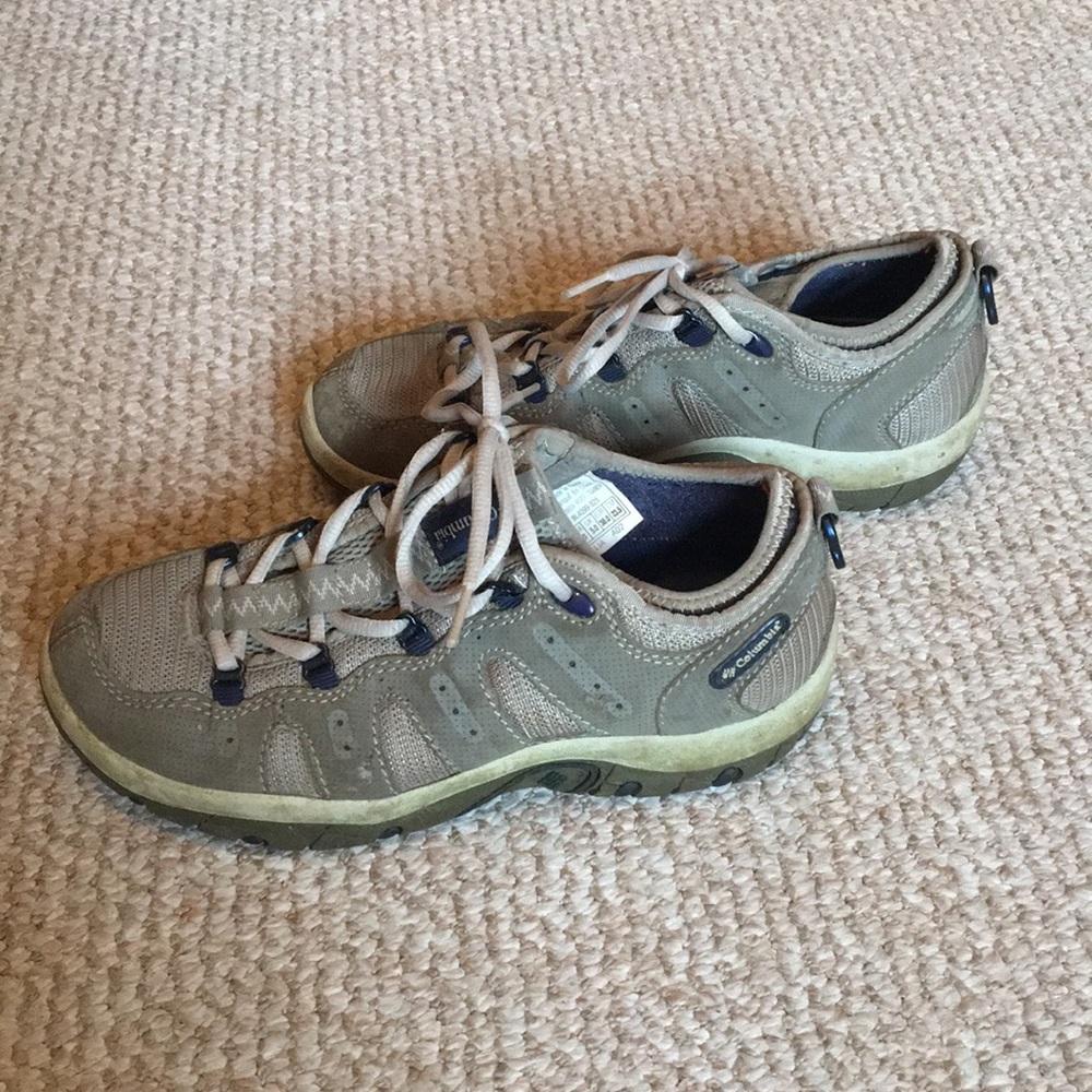 Columbia gray hiking shoes - size 7